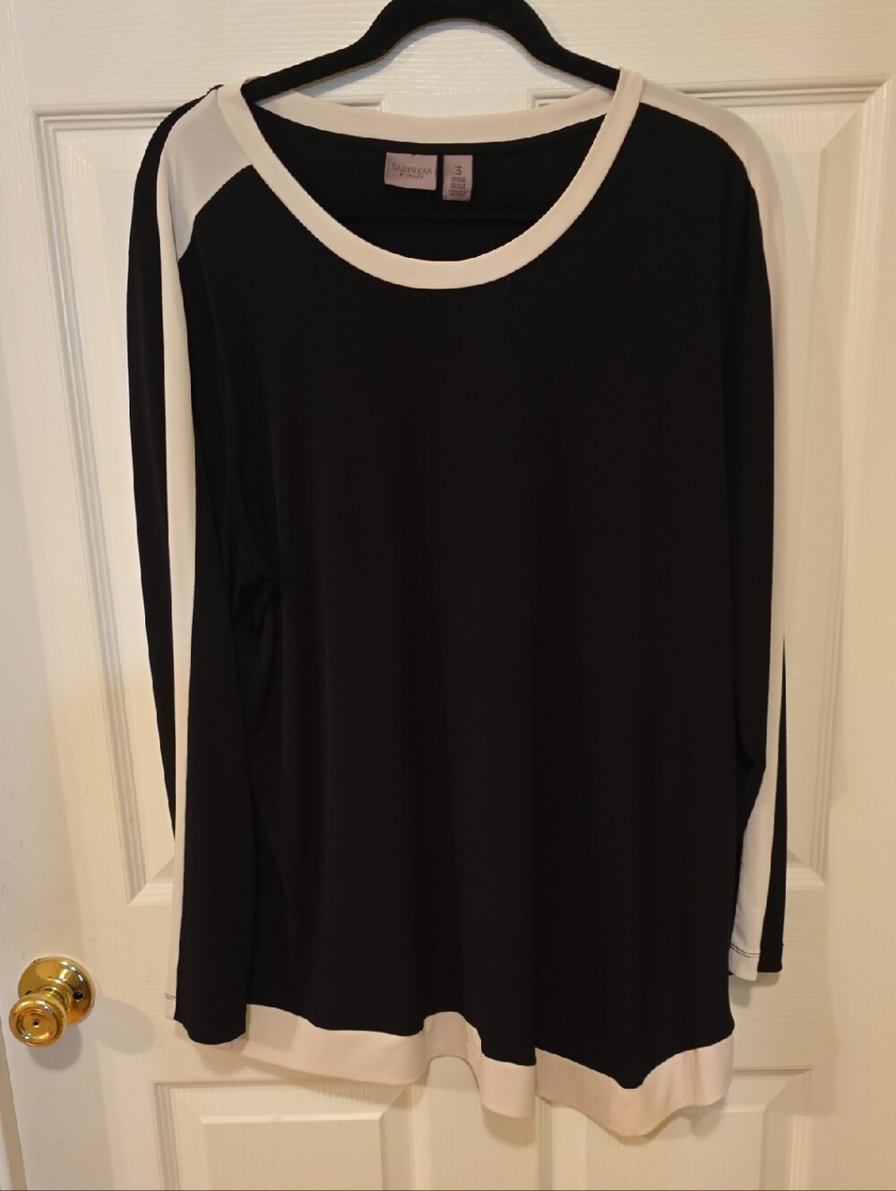 Chico's Black Long-Sleeve Tunic with Cream Trim. Size 3